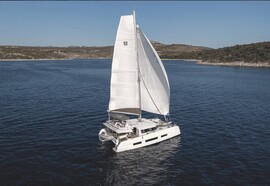 Convoyage catamaran Dufour48