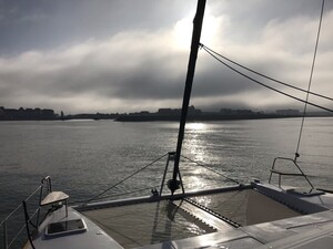 Convoyage catamaran port de Deauville